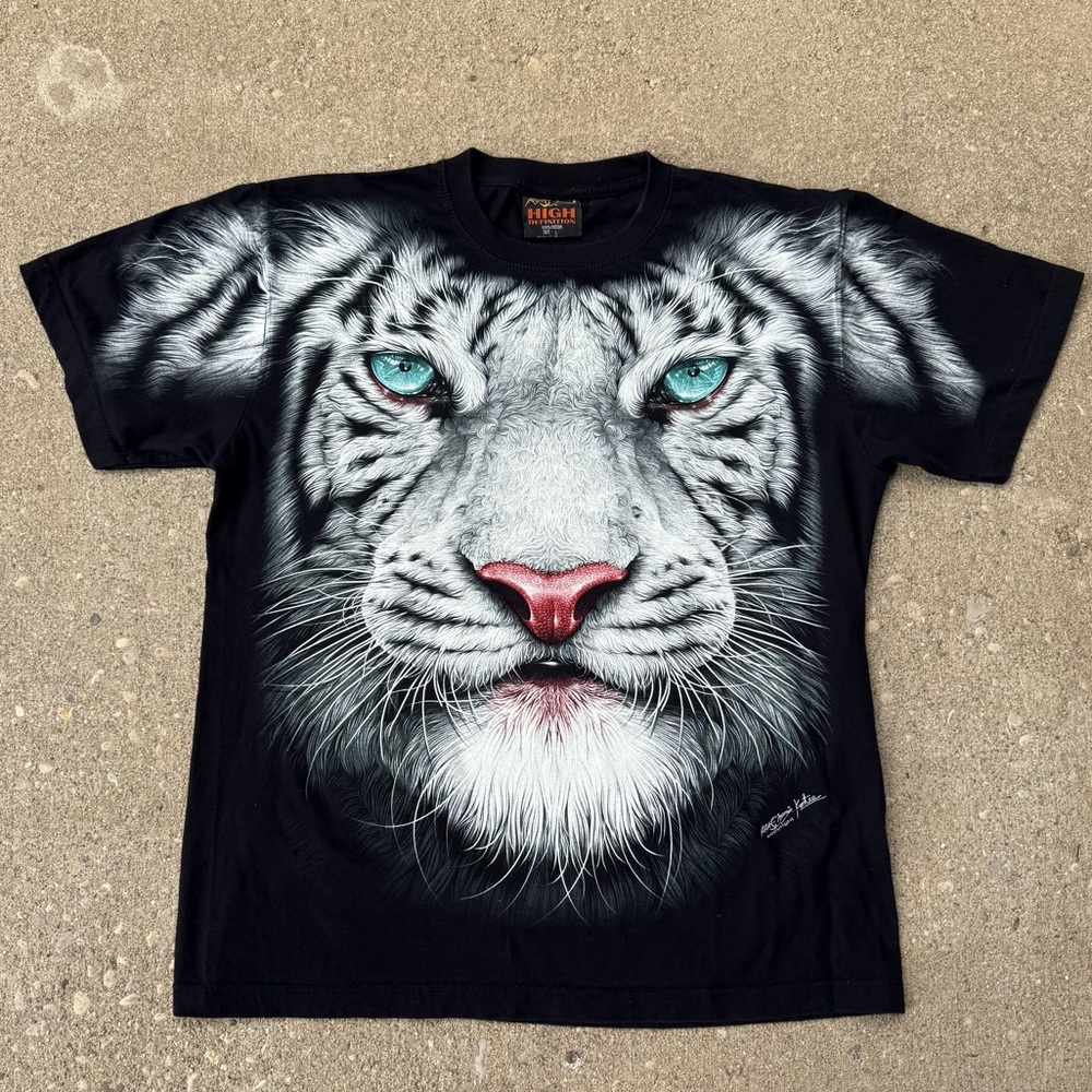 AOP Glow In the Dark Rock Chang Lion Shirt Size Large
